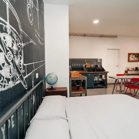 Apartamento Loft Hangar In Center & Private Parking Como