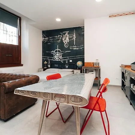 Loft Hangar In Center & Private Parking 아파트 코모
