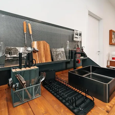 Loft Hangar In Center & Private Parking Como