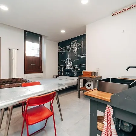 Loft Hangar In Center & Private Parking Apartamento
